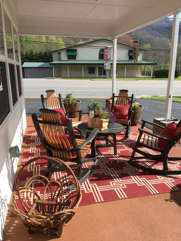 Cardinal Inn Maggie Valley Kültér fotó